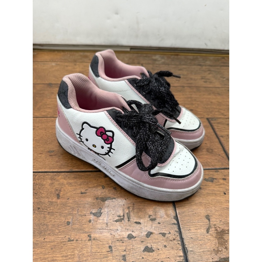 Hello Kitty Heelys Size 13c